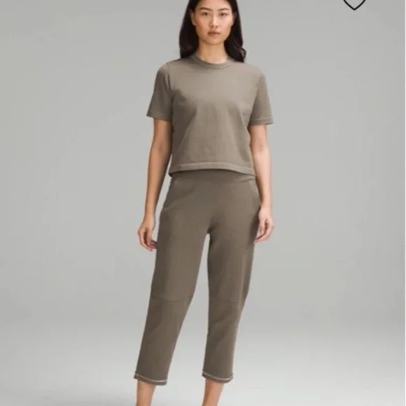 Lululemon Relaxed Pants Fit HR Knit Crop 24” Nomad Size : XS - Picture 2 of 16